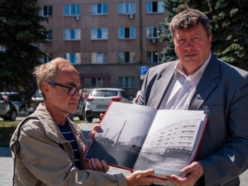 ПРИ СОДЕЙСТВИИ "РОДИНЫ" В ЧЕЛЯБИНСКЕ ОТКРЫЛАСЬ ВЫСТАВКА, ПОСВЯЩЕННАЯ ПОДВИГАМ ТАНКОГРАДА