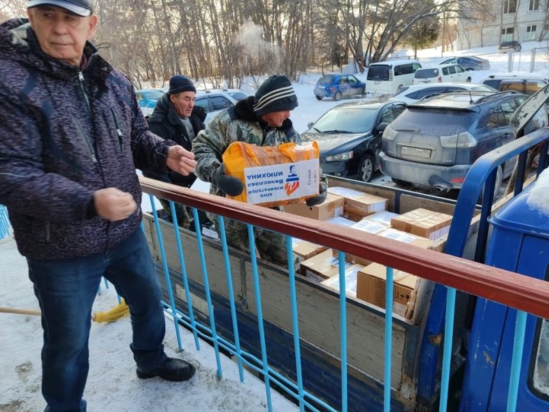 Клуб избирателей Вячеслава Илюхина отправил большую партию гуманитарной помощи для воинов 217-го гвардейского парашютно-десантного полка
