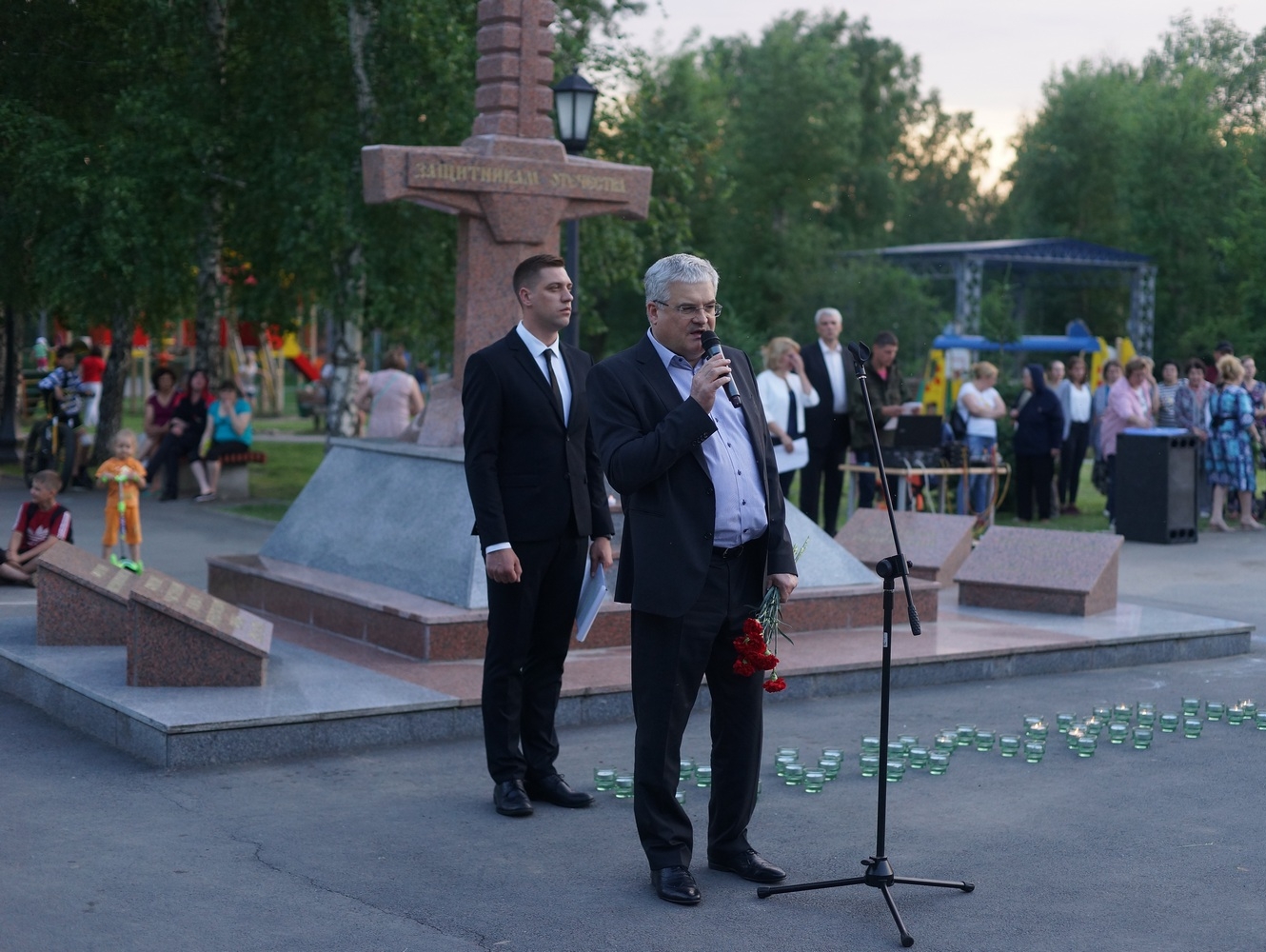 Новосибирская "РОДИНА" приняла участие в акция "Свеча памяти"