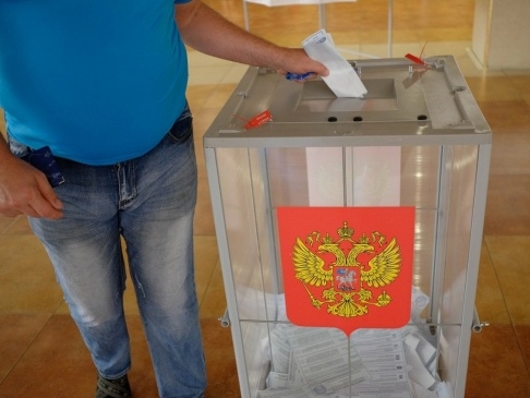 ВОЛОГОДСКАЯ "РОДИНА" ВЫСТУПАЕТ ЗА ПРЯМЫЕ ВЫБОРЫ ГЛАВ РАЙОНОВ