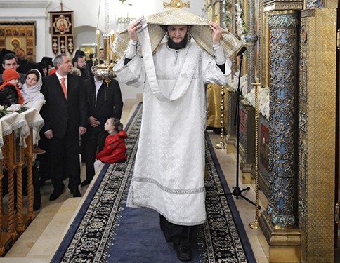 Патриарх Кирилл наградил Дмитрия Рогозина, 22 декабря 2013 г.