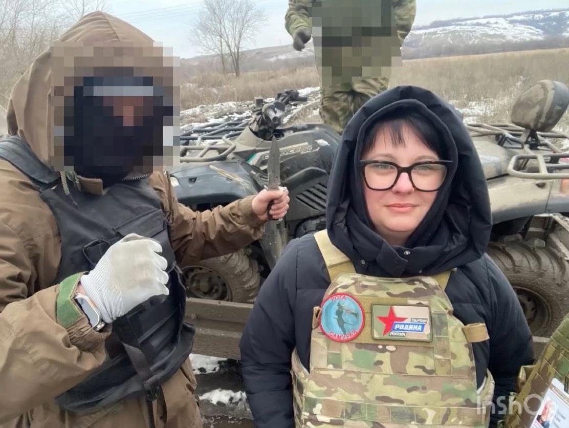 Елена Коньшина доставила гумпомощь в зону СВО