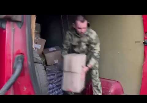 Алексей Журавлев привез гуманитарный груз для интербригады "Пятнашка"