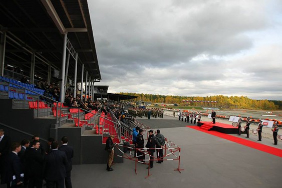 Дмитрий Рогозин на выставке Russia Arms Expo 2013 в Нижнем Тагиле, сентябрь 2013 г.