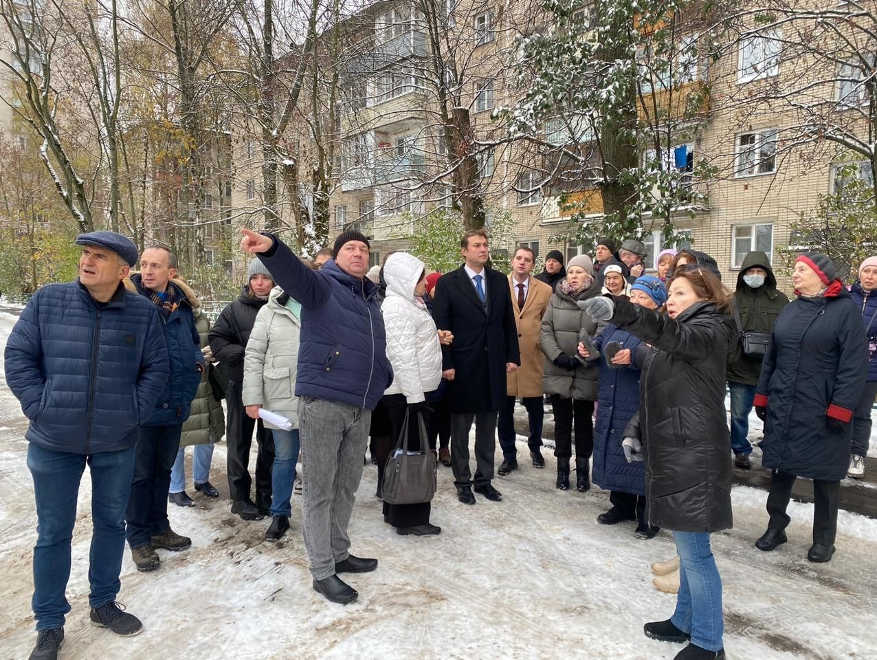 Активисты подмосковного реготделения партии "РОДИНА" провели встречи с жителями Мытищ и Пушкино