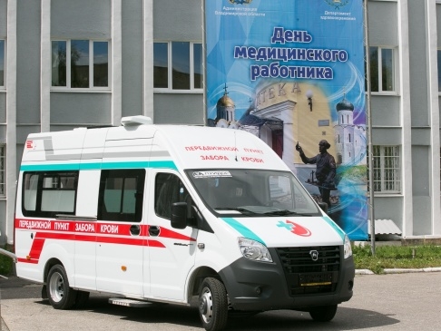 РУКОВОДИТЕЛЬ ВЛАДИМИРСКОЙ "РОДИНЫ" МАГАМЕД АХМАТОВ ПРИЗВАЛ РЕШИТЕЛЬНО МЕНЯТЬ СИТУАЦИЮ В ЗДРАВООХРАНЕНИИ РЕГИОНА