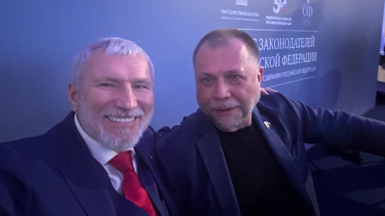 Алексей Журавлев - с коллегой-депутатом, боевым товарищем и руководителем Союза добровольцев Донбасса Александром Бородаем