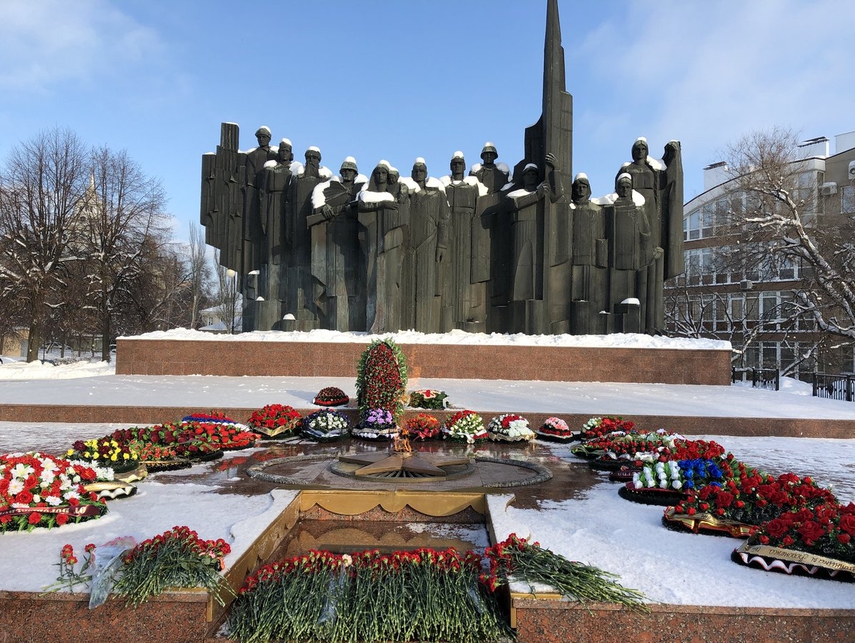 Алексей Журавлев поздравил земляков с годовщиной освобождения Воронежа