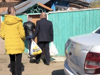 Астраханская "РОДИНА" помогает нуждающимся в условиях пандемии коронавируса