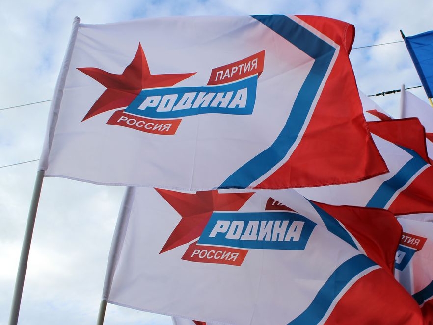 Елена Гончарова в рамках проекта "Гражданский контроль" помогает тверичанам решать их проблемы