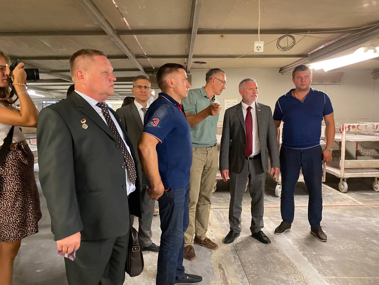 Алексей Журавлев посетил завод "Самарский Стройфарфор"