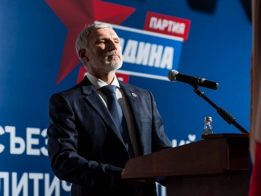 Журавлев: У большинства граждан России срок службы техники - "до последнего"