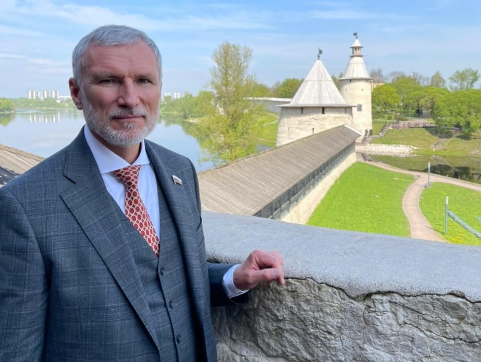Лидер "РОДИНЫ": Почему тормозит Центробанк, не спеша тормозить цены