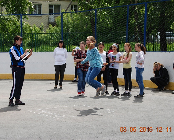 Новосибирские партийцы провели спортивный праздник