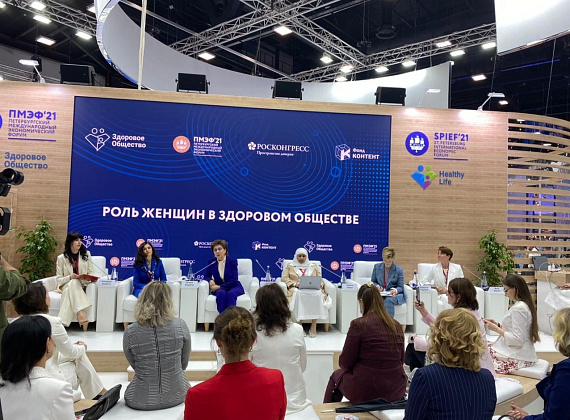 Алексей Журавлев принимает участие в работе ПМЭФ-2021 (Санкт-Петербург, 02-05.06.2021)