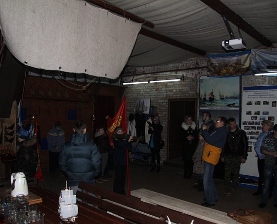 Ярославская "РОДИНА" организовала поездку в музей Русского флота