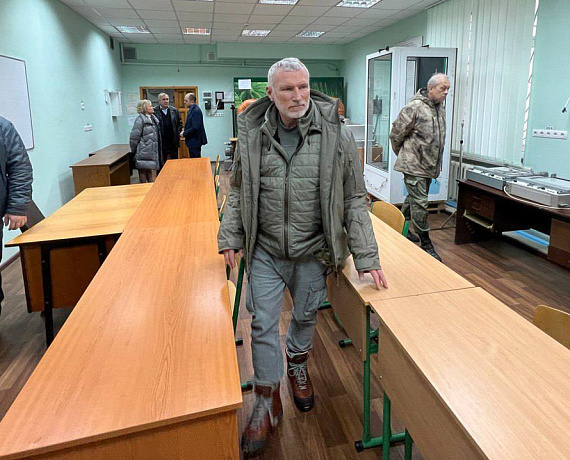 Журавлев: Донецкий национальный университет - центр образования и инженерной мысли