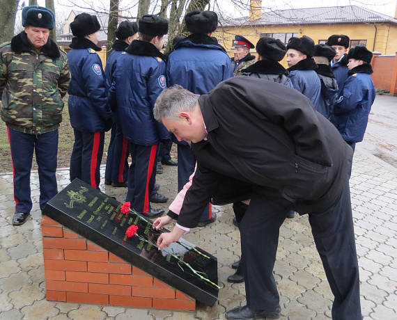 "РОДИНА" почтила память бойцов, павших при освобождении Новочеркасска от фашистов