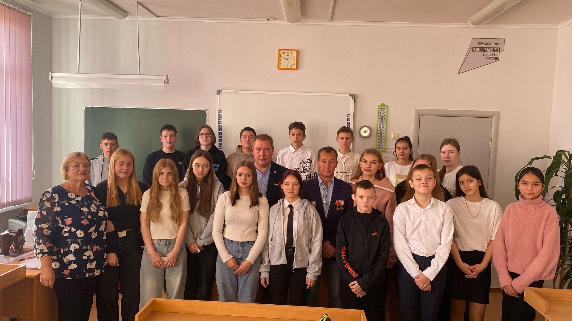 Андрей Ружников провел занятие для учащихся школы города Нарьян-Мара