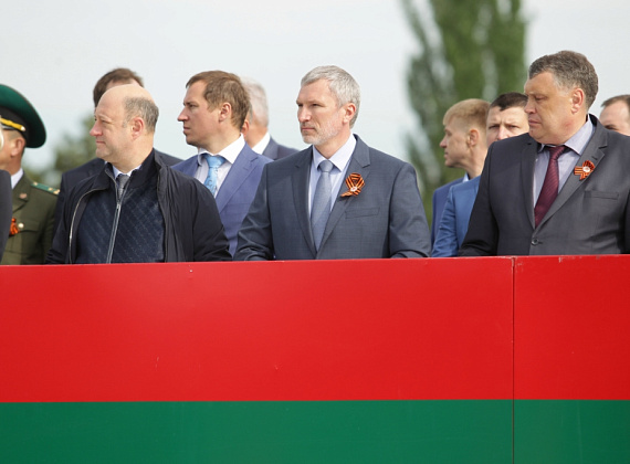 Визит российской делегации во главе с Рогозиным в ПМР, 9 мая 2014 г.