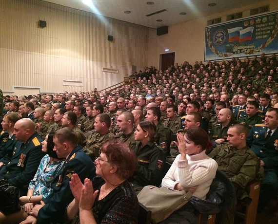 Вячеслав Илюхин поздравил военных с Днем РВСН