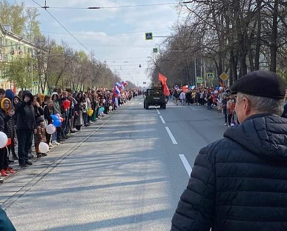 Торжественный митинг на День Победы в микрорайоне Пашино открыл Вячеслав Илюхин