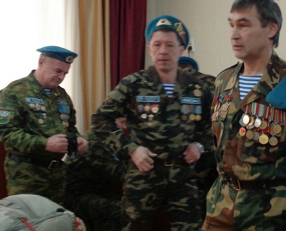 Казанские партийцы провели серию уроков мужества для молодых россиян