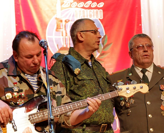 В Челябинск прошёл автопробег партии "РОДИНА"