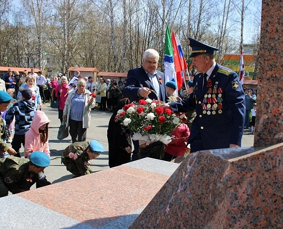 79-ю годовщину Победы при участии Клуба избирателей Вячеслава Илюхина отметили в Новосибирске