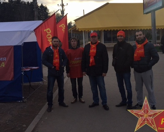 Социал-патриоты Всеволжска собрали 550 поздравлений ветеранам