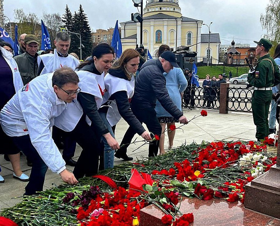 Подмосковная "РОДИНА" провела автопробег, посвященный 77-й годовщине Великой Победы