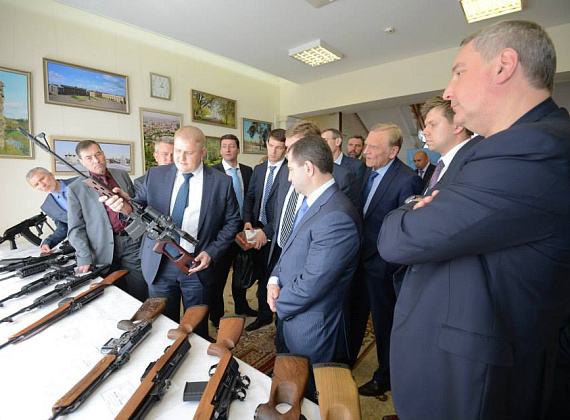 Дмитрий Рогозин и Алексей Журавлёв в Кировской области, 30 мая 2014 г.