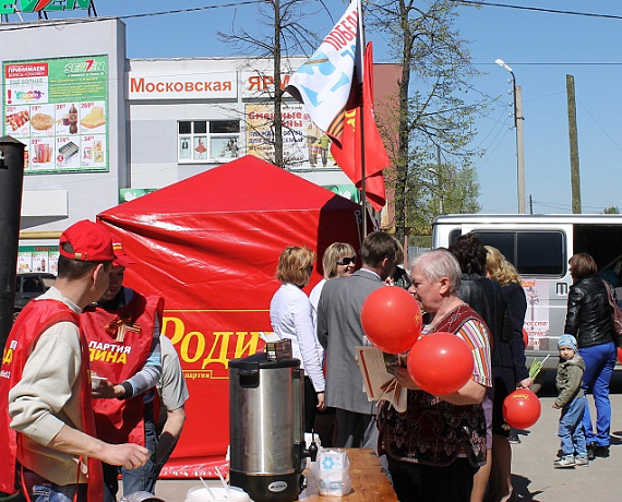 Нижегородские активисты организовали полевую кухню для земляков