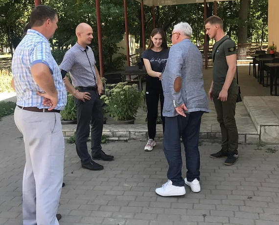 Любомир Радинович встретился с главой администрации Бобровского района Воронежской области