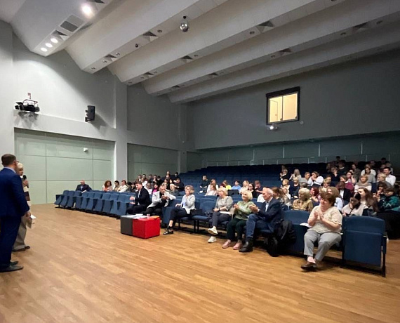 Подмосковная "РОДИНА" отметила лучших преподавателей благодарностями Госдумы
