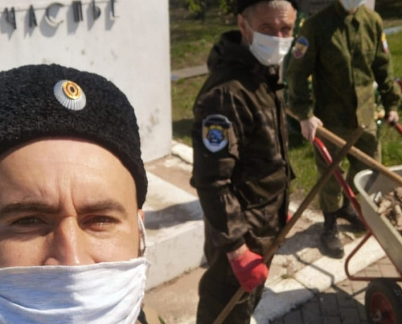 Воронежские соратники провели ремонт и благоустройство мемориала воинам, павшим в годы Великой Отечественной войны