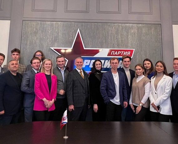 Алексей Журавлев встретился с подмосковной "молодежкой"