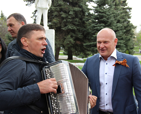 Сергей Мирошниченко поздравил ветеранов с 70-летием Великой Победы