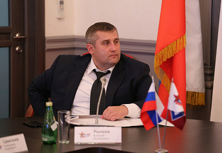 Алексей Рылеев: Продукты, часто закупаемые впрок, должны иметь фиксированные цены
