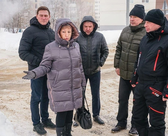 Депутат от "РОДИНЫ" в Сергиевом Посаде Сергей Захаров проверил качество уборки снега во дворах