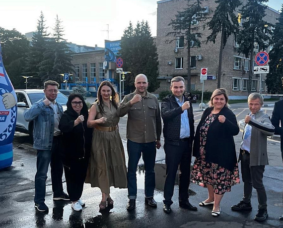 Соратники по партии приехали поддержать кандидатов в депутаты в совет города Щёлково