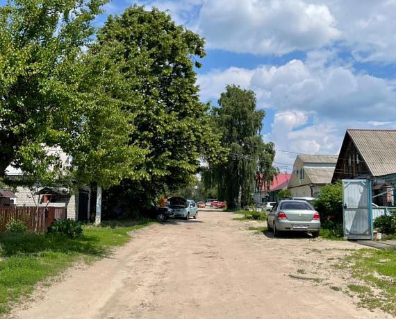 На родной улице Журавлева чиновники закопали миллионы рублей в землю