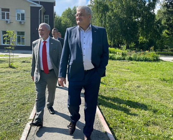 Алексей Журавлев посетил открытую тренировку по боксу