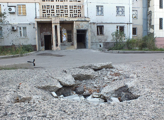 Алексей Журавлёв в Донецке. Последствия обстрелов хунты, 22 сентября 2014 г.