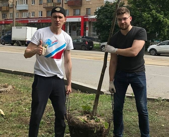 Пермские "ТИГРЫ РОДИНЫ" приняли участие в акции "300 деревьев к 300-летию Перми"