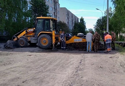 ВОЛОГОДСКАЯ "РОДИНА" ТРЕБУЕТ ОТСТРАНИТЬ НЕКОМПЕТЕНТНОГО ПОДРЯДЧИКА