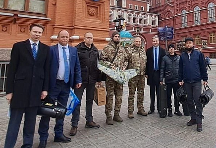 В Госдуме прошла встреча героев батальона "Сомали" с Никитой Габовым
