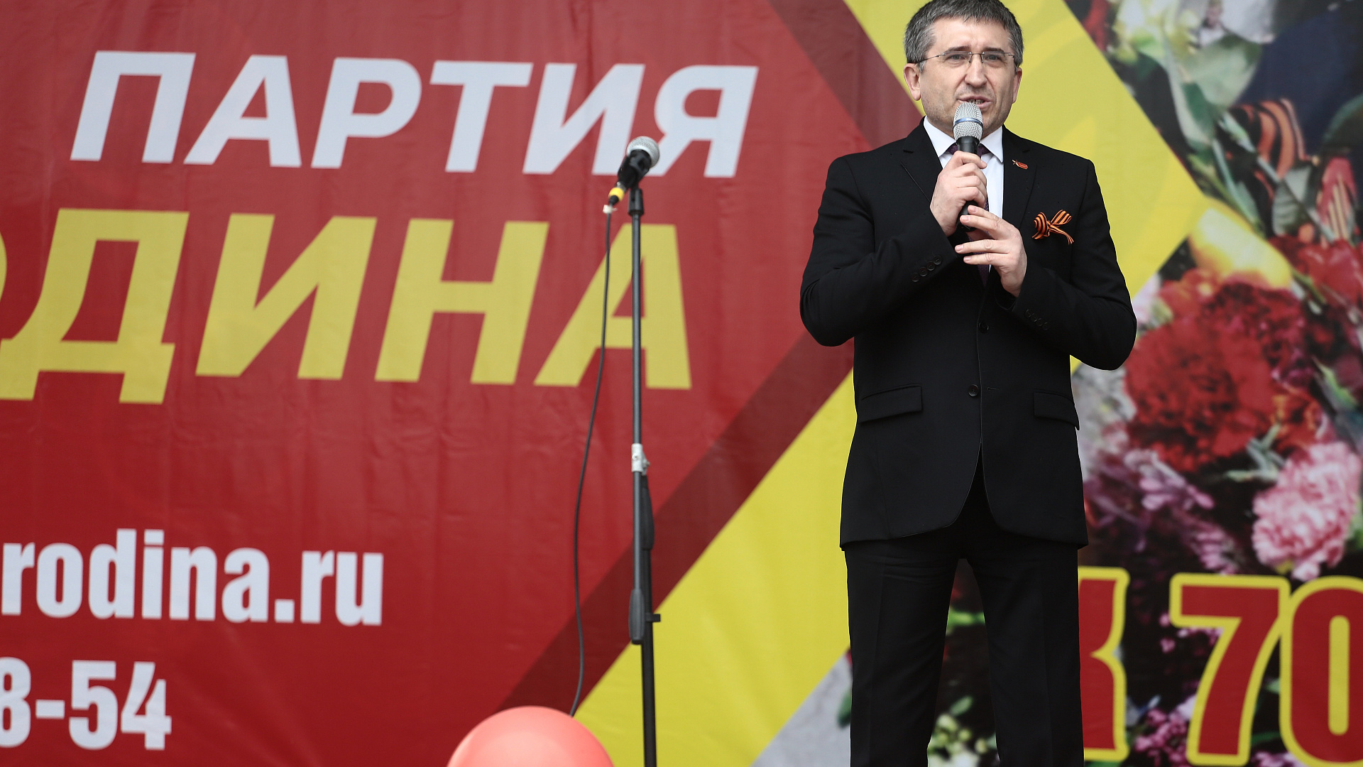Празднование Дня Победы социал-патриотами Оренбурга (фото)