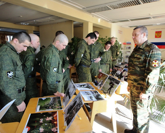 Челябинские соратники провели встречу с военнослужащими