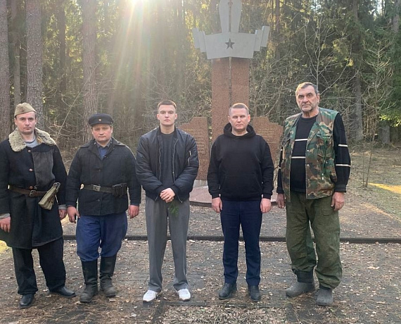 Геннадий Селебин принял участие в автопробеге-субботнике по местам боевой славы